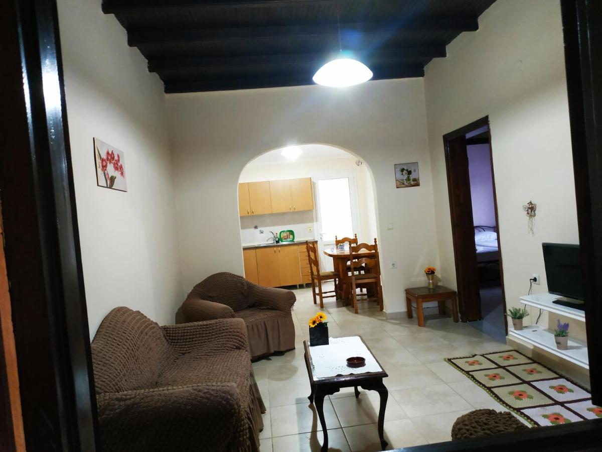Magia'S House Apartamento Kato Korakiana Exterior foto
