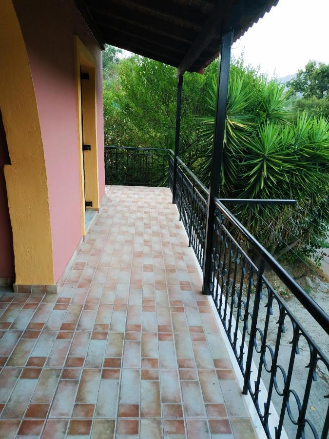 Magia'S House Apartamento Kato Korakiana Exterior foto
